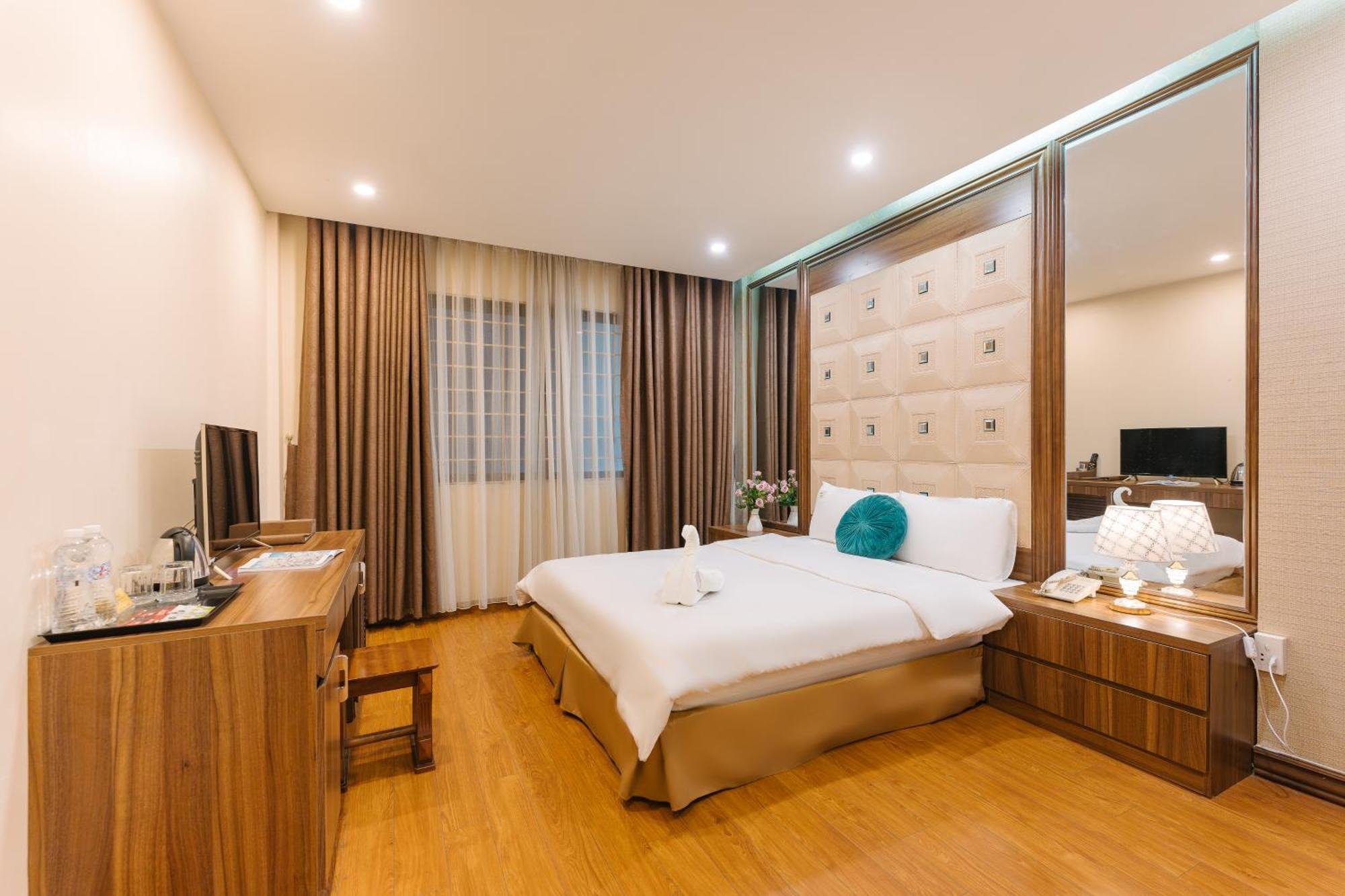 The Ky Moi Hotel And Spa - Ha Noi Center- Near Vincom Ba Trieu Hanoi Exteriör bild